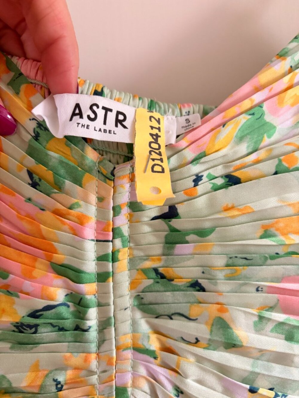 ASTR the Label Maeve Dress - Light Green Floral - Picture 6 of 6